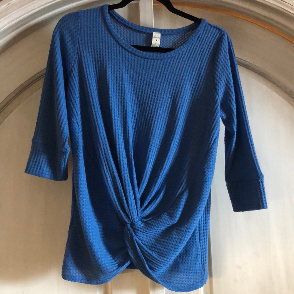Lazy Sundays Blue Waffle shirt Women’s Size Small